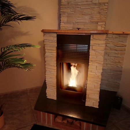 Goldhouse - Sauna, Whirlpool, Switch, Darts & Mehr Andernach Zewnętrze zdjęcie